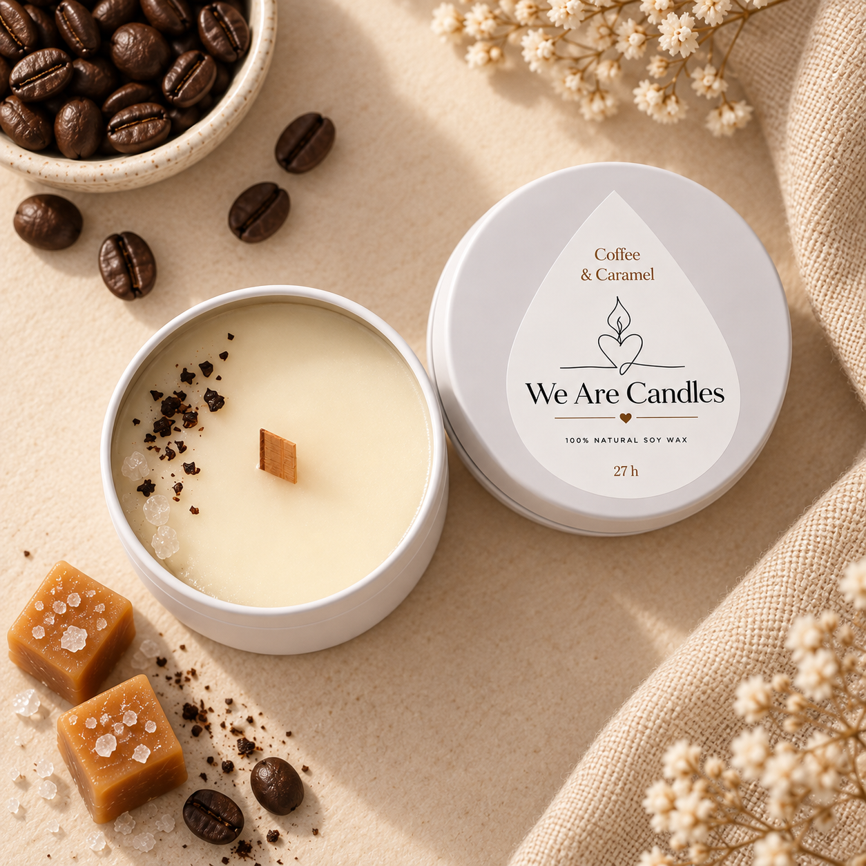 Coffee & Caramel — метална ароматна свещ с дървен фитил, кафе и карамел (27ч)